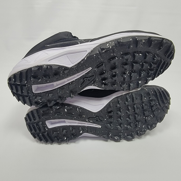 Mizuno Women's Dominant All Surface Mi Turf Athletic Shoe Size 6.5M - Picture 9 of 10